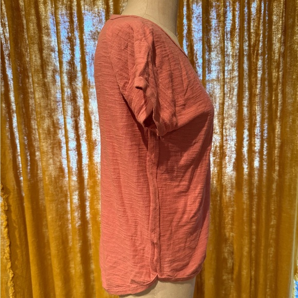 Loft Tee - Picture 2 of 7